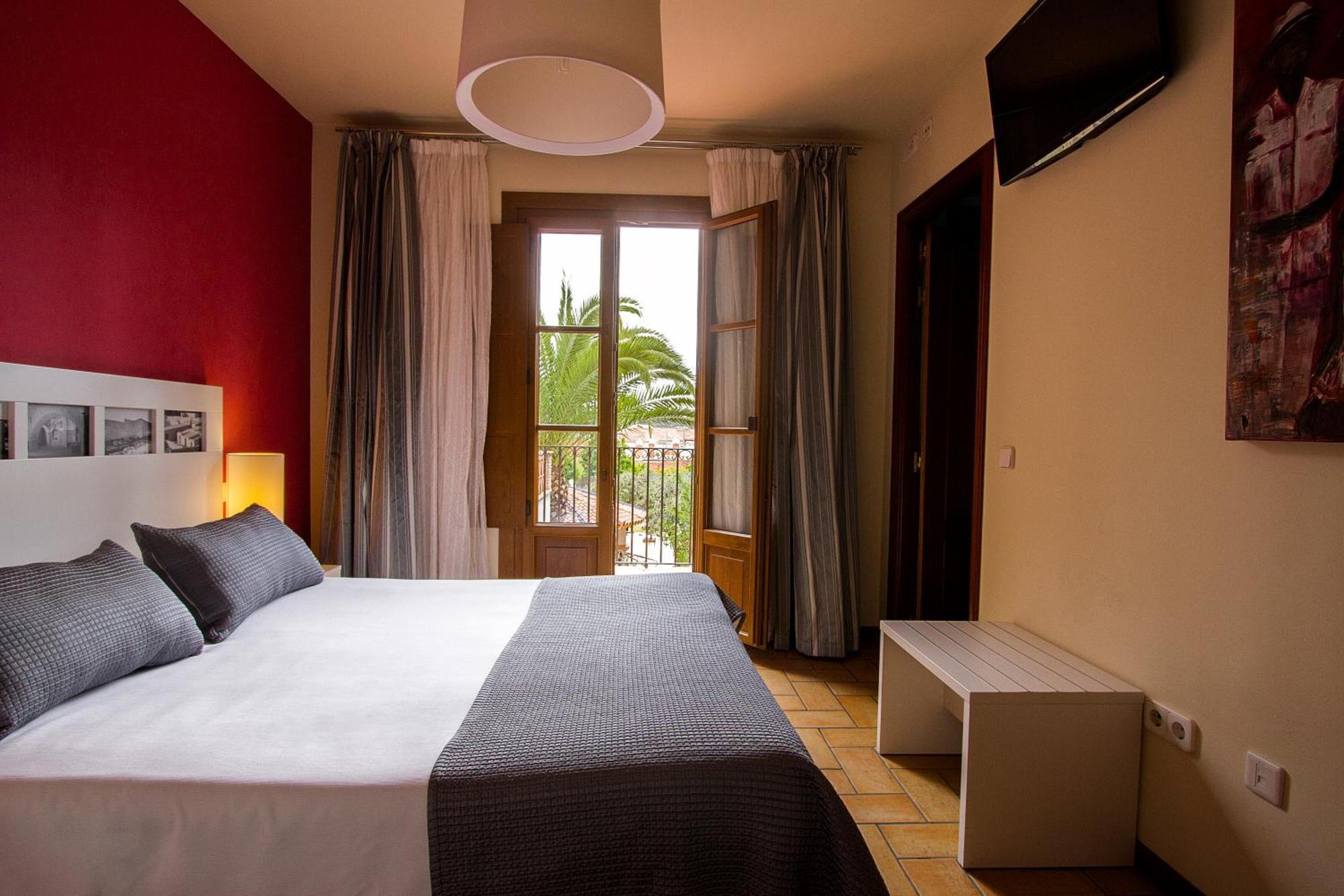 Antiga Hotel 3*