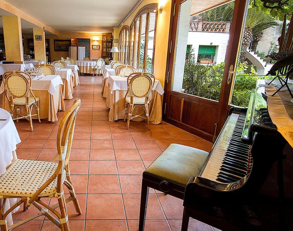 Antiga Hotel Calafell