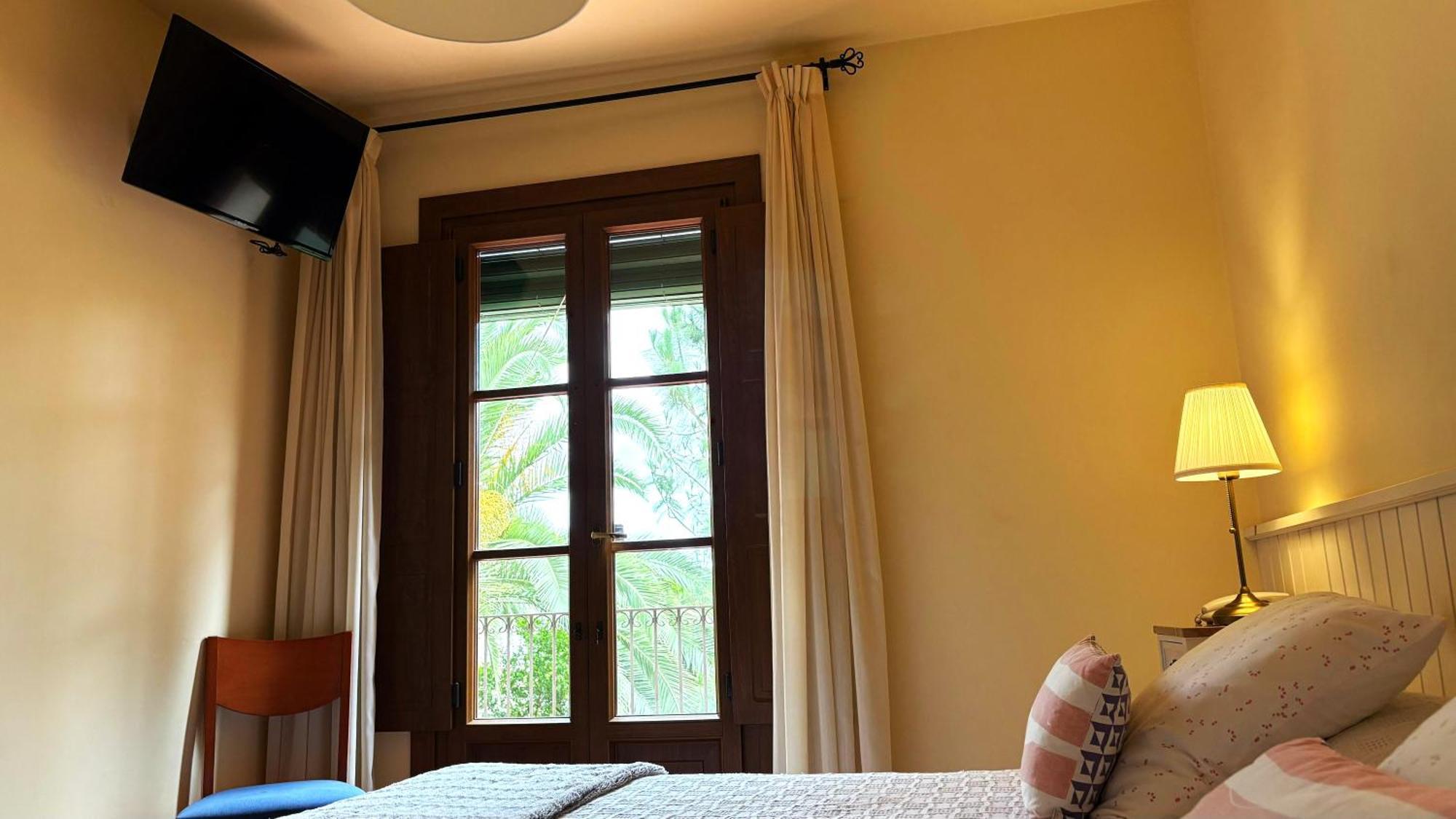 Antiga Hotel 3*